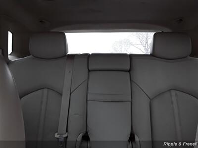 2011 Cadillac SRX Luxury Collection   - Photo 7 - Davenport, IA 52802