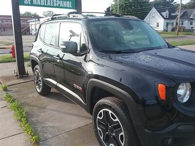 2017 Jeep Renegade Trailhawk - Photo 4 - Silvis, IL 61282