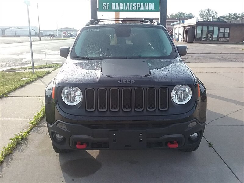 2017 Jeep Renegade Trailhawk  