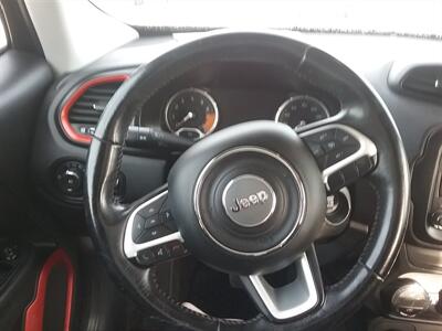 2017 Jeep Renegade Trailhawk - Photo 12 - Silvis, IL 61282