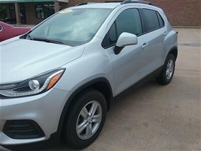 2021 Chevrolet Trax LT   - Photo 3 - Davenport, IA 52802