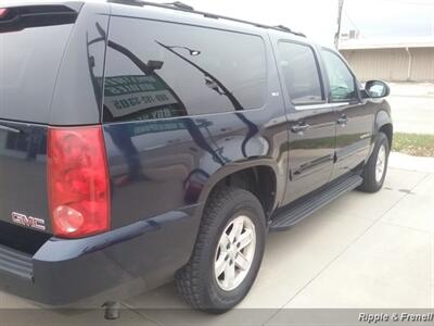 2007 GMC Yukon XL SLT 1500   - Photo 6 - Davenport, IA 52802