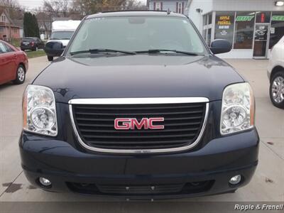 2007 GMC Yukon XL SLT 1500   - Photo 1 - Davenport, IA 52802