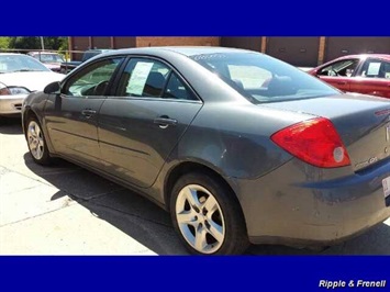 2008 Pontiac G6   - Photo 5 - Davenport, IA 52802