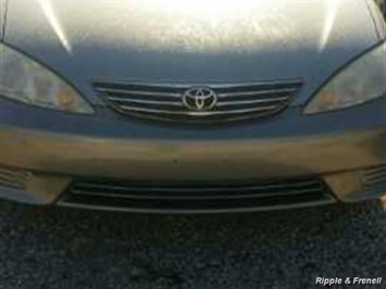 2005 Toyota Camry Standard   - Photo 1 - Davenport, IA 52802