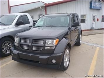 2011 Dodge Nitro Heat   - Photo 1 - Davenport, IA 52802