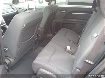 2010 Dodge Journey SXT   - Photo 9 - Davenport, IA 52802