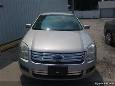 2008 Ford Fusion I4 SE   - Photo 1 - Davenport, IA 52802