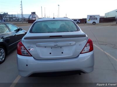 2015 Nissan Rogue S   - Photo 7 - Davenport, IA 52802