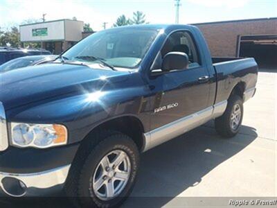 2004 Dodge Ram 1500 ST 2dr Regular Cab ST   - Photo 3 - Davenport, IA 52802