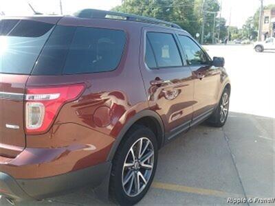 2015 Ford Explorer XLT   - Photo 7 - Silvis, IL 61282