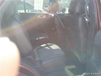 2015 Ford Explorer XLT   - Photo 11 - Silvis, IL 61282