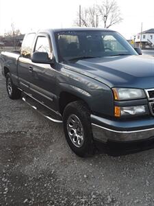 2006 Chevrolet Silverado 1500 LT1 LT1 4dr Extended Cab   - Photo 3 - Davenport, IA 52802