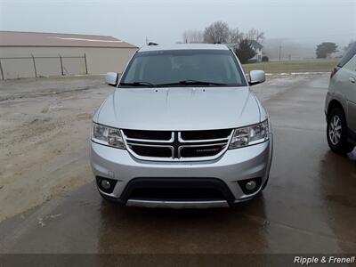 2013 Dodge Journey SXT   - Photo 1 - Davenport, IA 52802