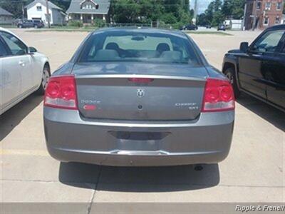 2010 Dodge Charger SXT   - Photo 5 - Davenport, IA 52802