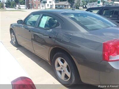 2010 Dodge Charger SXT   - Photo 7 - Davenport, IA 52802