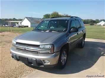 2002 Chevrolet Trailblazer LT   - Photo 1 - Davenport, IA 52802