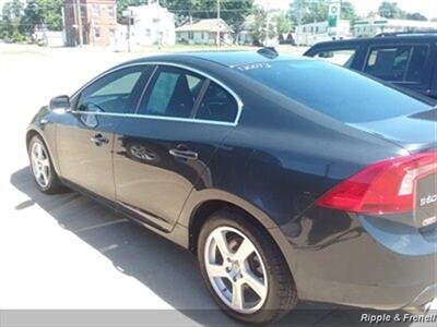 2013 Volvo S60 T5   - Photo 7 - Davenport, IA 52802