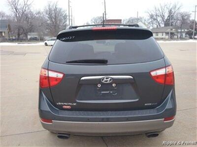 2012 Hyundai Veracruz Limited   - Photo 5 - Davenport, IA 52802