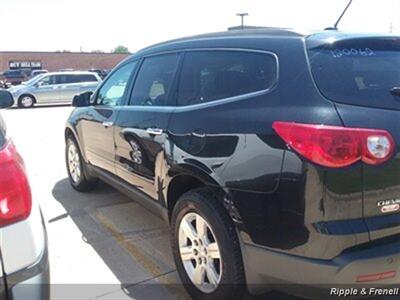 2012 Chevrolet Traverse LT   - Photo 7 - Davenport, IA 52802