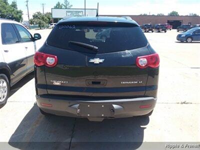 2012 Chevrolet Traverse LT   - Photo 5 - Davenport, IA 52802