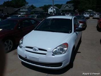 2007 Hyundai Accent GS   - Photo 1 - Davenport, IA 52802