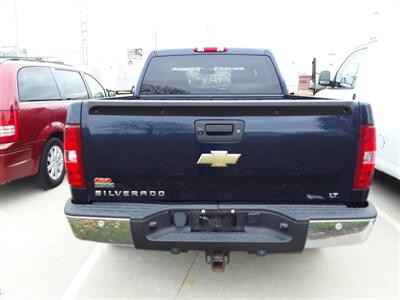 2011 Chevrolet Silverado 1500 LT - Photo 8 - Silvis, IL 61282