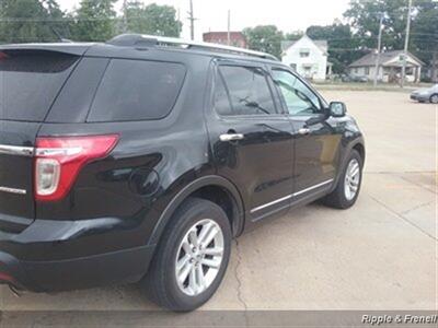 2013 Ford Explorer XLT   - Photo 6 - Davenport, IA 52802