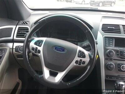 2013 Ford Explorer XLT   - Photo 13 - Davenport, IA 52802