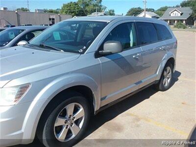 2009 Dodge Journey SXT   - Photo 3 - Davenport, IA 52802