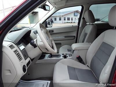 2008 Ford Escape XLT   - Photo 4 - Davenport, IA 52802