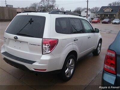 2010 Subaru Forester 2.5X Sport-Tech   - Photo 6 - Davenport, IA 52802