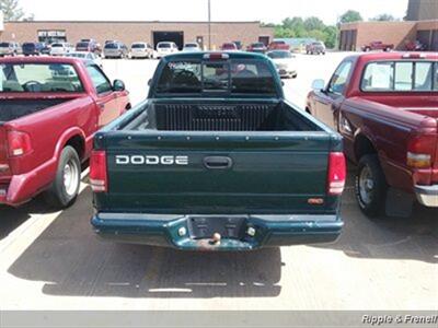 1999 Dodge Dakota Sport   - Photo 5 - Davenport, IA 52802