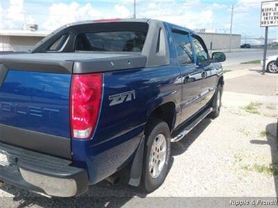 2003 Chevrolet Avalanche 1500 4dr 1500   - Photo 6 - Davenport, IA 52802