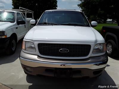 2002 Ford Expedition Eddie Bauer   - Photo 1 - Davenport, IA 52802