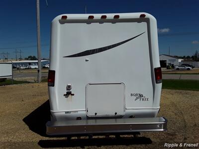 2004 FORD ECONOLINE E350   - Photo 11 - Davenport, IA 52802