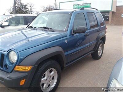 2006 Jeep Liberty Sport Sport 4dr SUV   - Photo 3 - Davenport, IA 52802