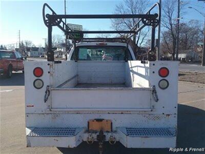 2001 Ford F-250 SUPER DUTY   - Photo 5 - Davenport, IA 52802