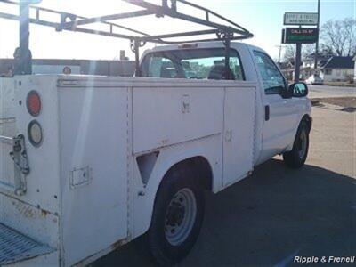 2001 Ford F-250 SUPER DUTY   - Photo 6 - Davenport, IA 52802