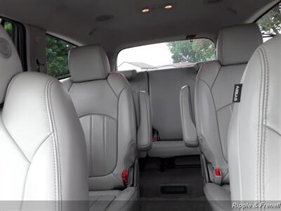 2014 Buick Enclave Leather   - Photo 6 - Davenport, IA 52802