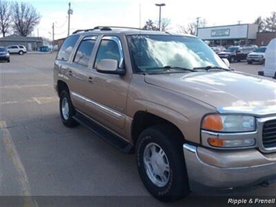 2001 GMC Yukon SLT   - Photo 4 - Davenport, IA 52802