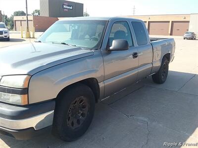 2006 Chevrolet Silverado 1500 LS - Photo 3 - Davenport, IA 52802