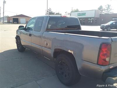 2006 Chevrolet Silverado 1500 LS - Photo 7 - Davenport, IA 52802