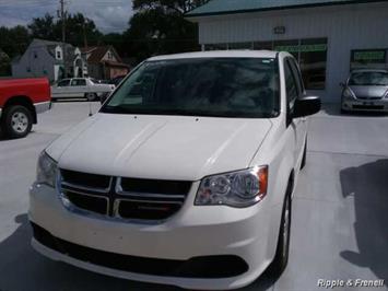 2013 Dodge Grand Caravan American Value Package   - Photo 1 - Davenport, IA 52802