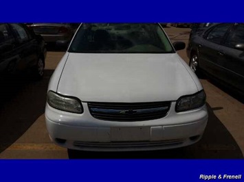 2003 Chevrolet Malibu   - Photo 1 - Davenport, IA 52802