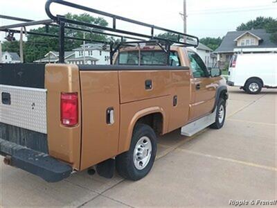 2004 Chevrolet Silverado 2500   - Photo 6 - Davenport, IA 52802
