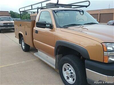 2004 Chevrolet Silverado 2500   - Photo 4 - Davenport, IA 52802