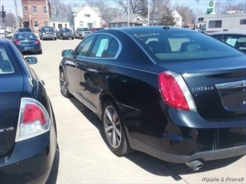 2009 Lincoln MKS   - Photo 7 - Davenport, IA 52802