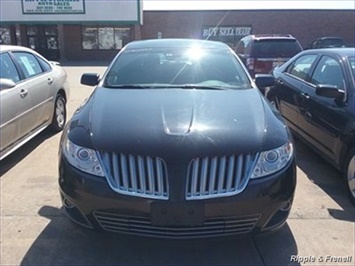 2009 Lincoln MKS   - Photo 1 - Davenport, IA 52802