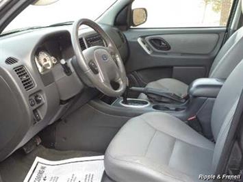2006 Ford Escape XLT   - Photo 3 - Davenport, IA 52802